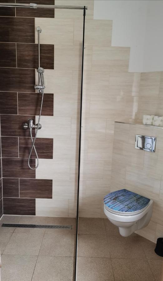 Pension Nele Fuer Monteure Nahe Berlin ミッテンヴァルデ エクステリア 写真