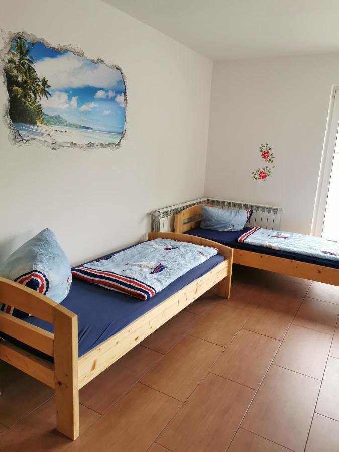 Pension Nele Fuer Monteure Nahe Berlin ミッテンヴァルデ エクステリア 写真