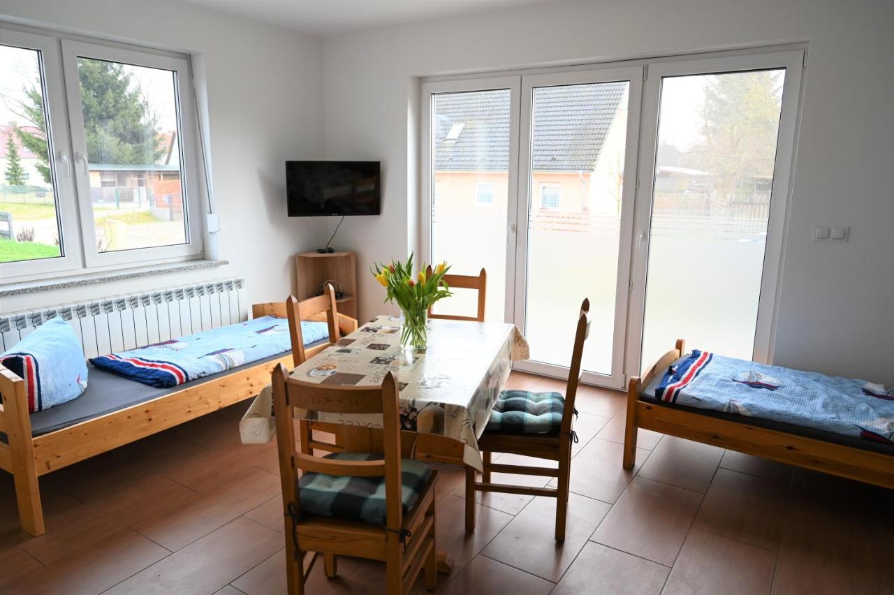 Pension Nele Fuer Monteure Nahe Berlin ミッテンヴァルデ エクステリア 写真